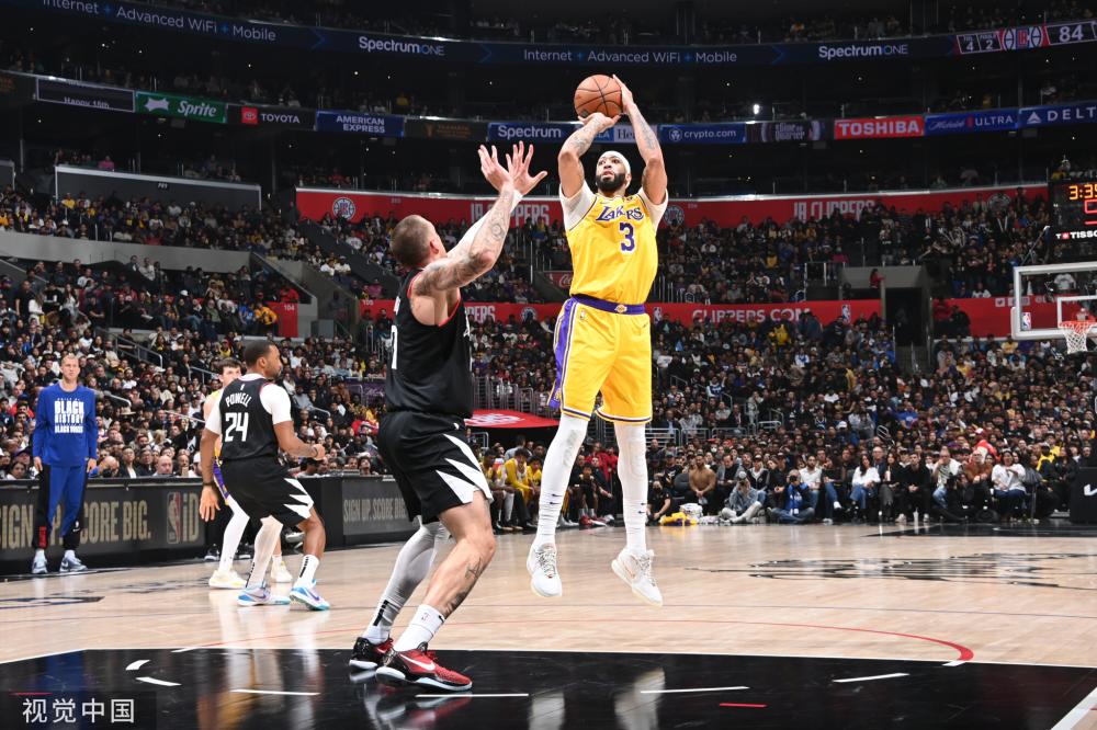 鲍曼一直以 鲍曼一直以