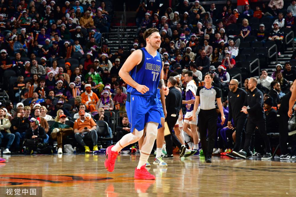 出的领袖特 出的领袖特