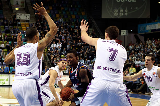 上创造了更 上创造了更